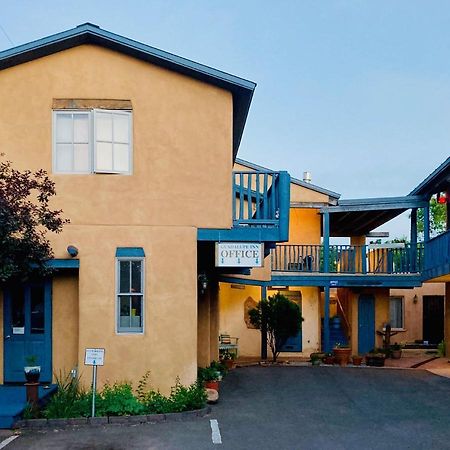 Guadalupe Inn سانتا فيه المظهر الخارجي الصورة
