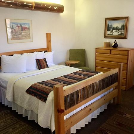 Guadalupe Inn سانتا فيه المظهر الخارجي الصورة
