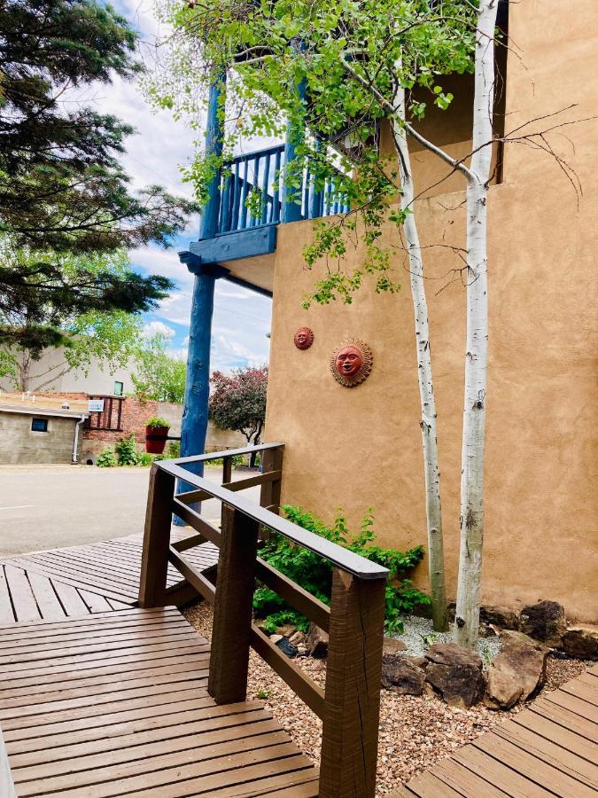 Guadalupe Inn سانتا فيه المظهر الخارجي الصورة