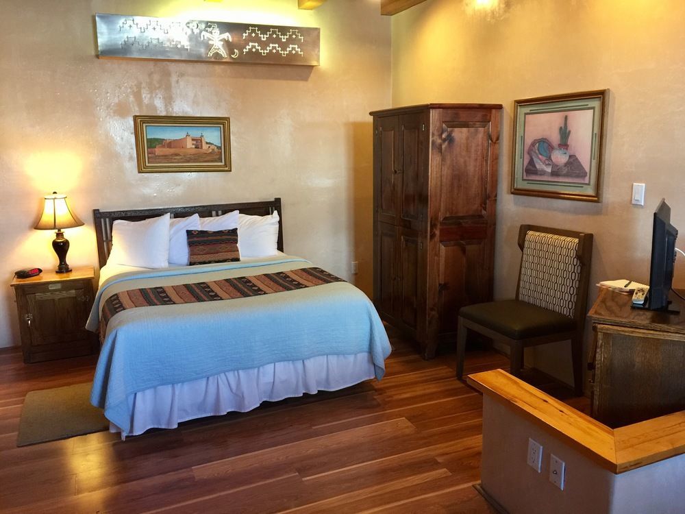 Guadalupe Inn سانتا فيه المظهر الخارجي الصورة
