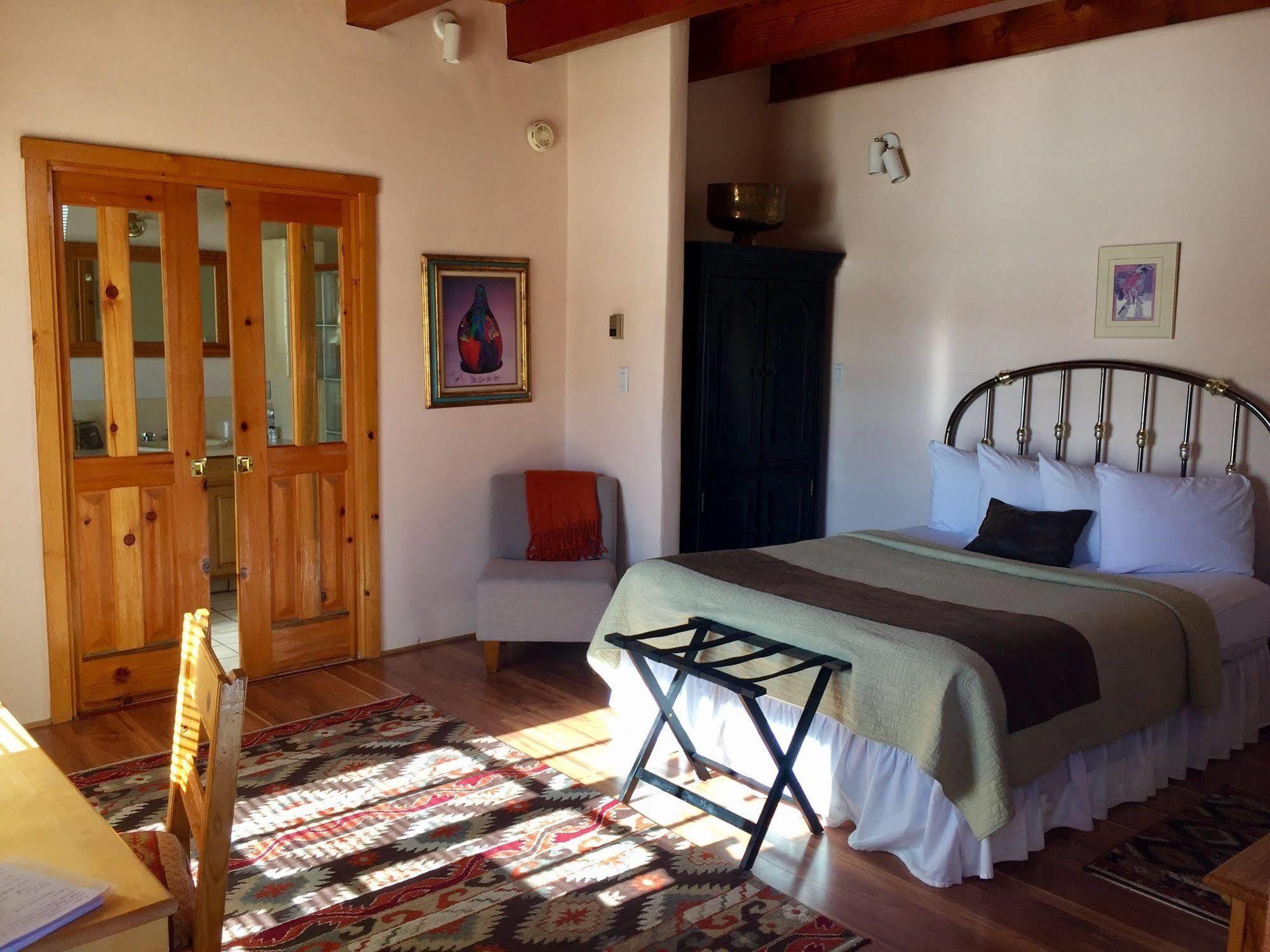 Guadalupe Inn سانتا فيه المظهر الخارجي الصورة